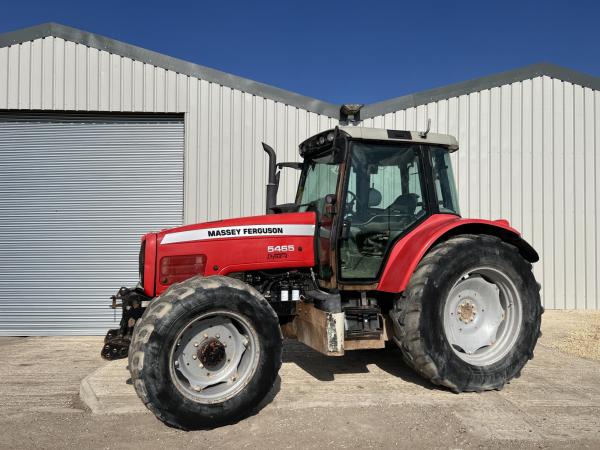 Massey Ferguson 5465